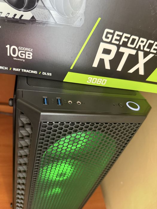 Rtx 3080 10gb / i7-11700k 8rdzenie 16 wątków / DDR4 16gb