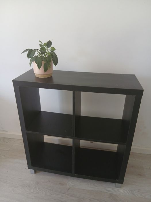 Vendo móvel preto