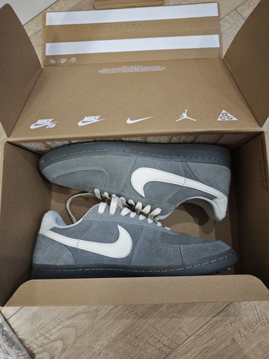 Кеди Nike шкіряні замшеві оригінал Кросівки для міста