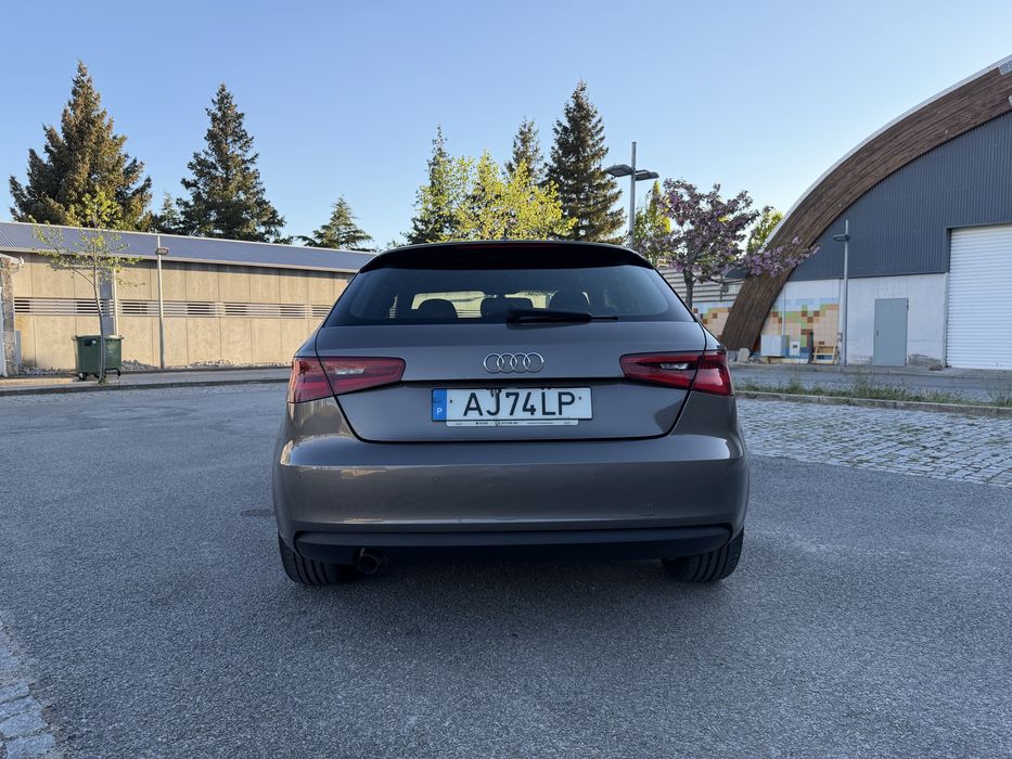 Audi A3 Sportback 1.6 TDi - Distribuição mudada