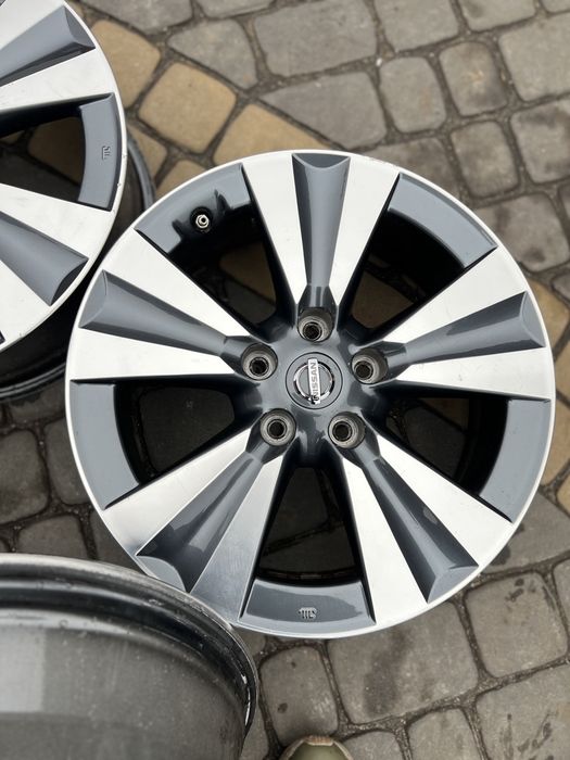 Диски легкосплавні 5х114,3 r17 Nissan Rogue Leaf X-Trail Qashqai NV300 Maxima Renault Megane ZOE Scenic Duster Trafic Fiat Talento