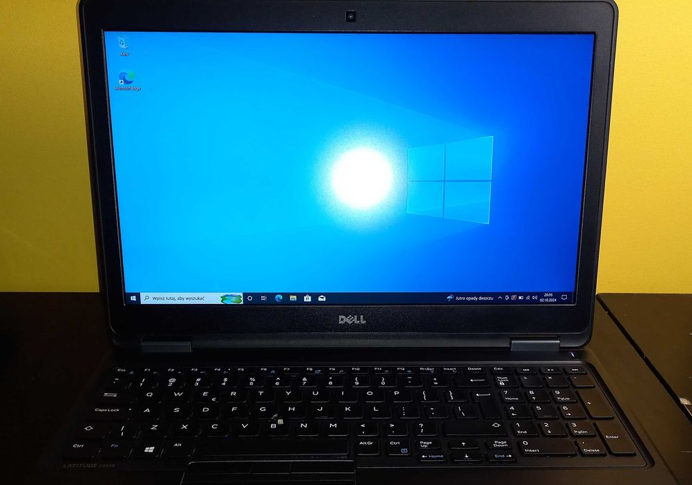 Laptop Dell E5550 15,6" Intel i5, 8GB RAM, 128 GB SSD