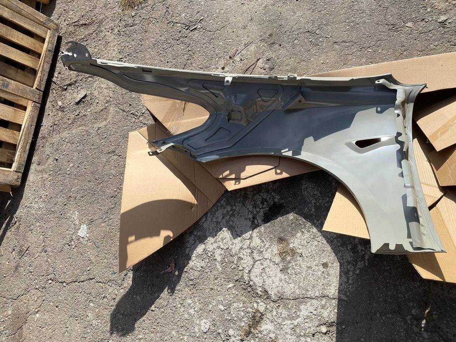 Крило переднє LH/RH Tesla Model Y