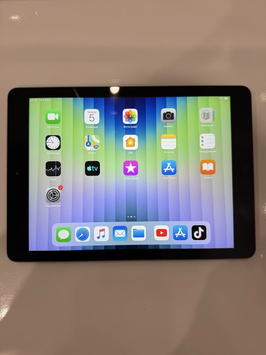 Айпад Ipad Air 9.7 Стан 10/10