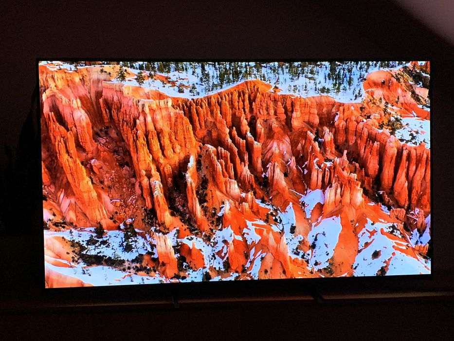 AndroidTV Sony 4K UHD z Soundbarem
