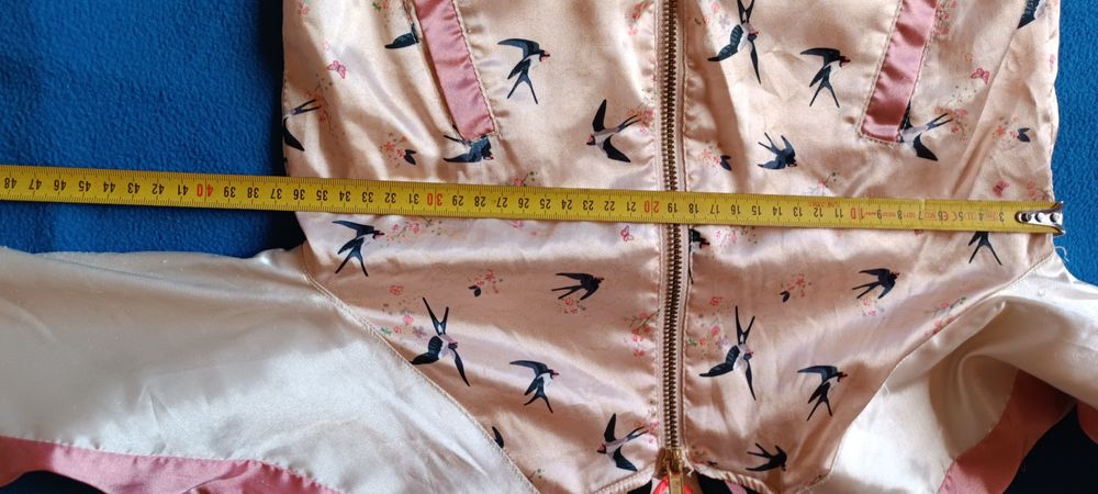 Kurtka przejściowa satynowa jaskółki hm 128