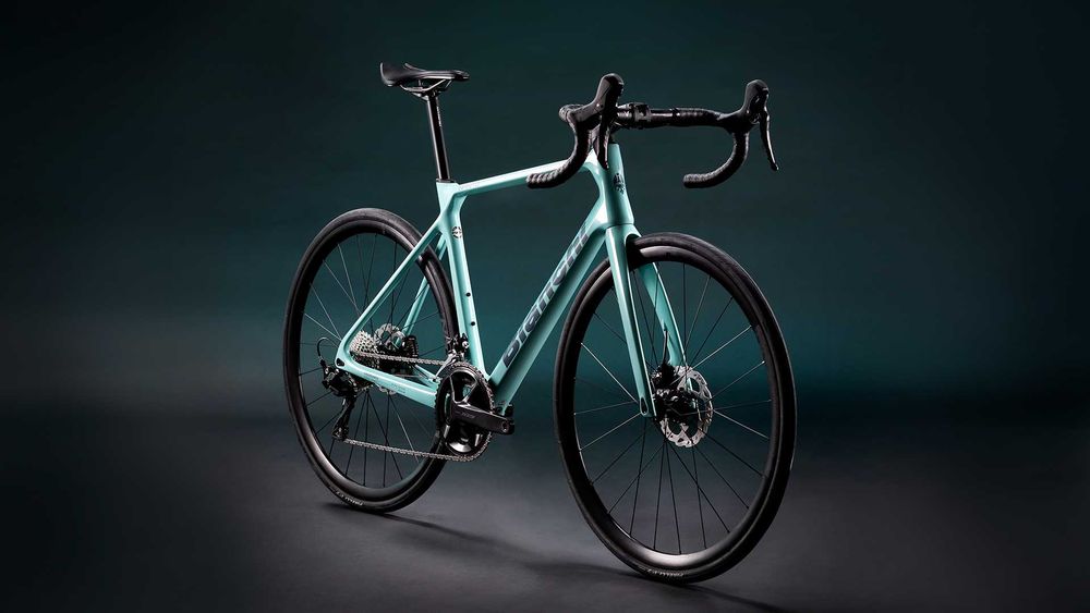 Nowy rower szosowy BIANCHI INFINITO ICR Disc 105 koła Carbon SuperCena