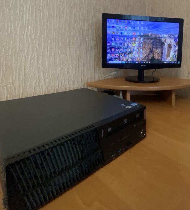 Продам комплект ПК +монітор.