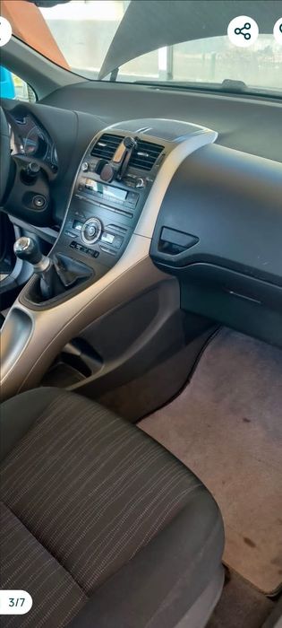 Toyota Auris 1.4 D-4D SOL 90CV-232.000km — photo 3