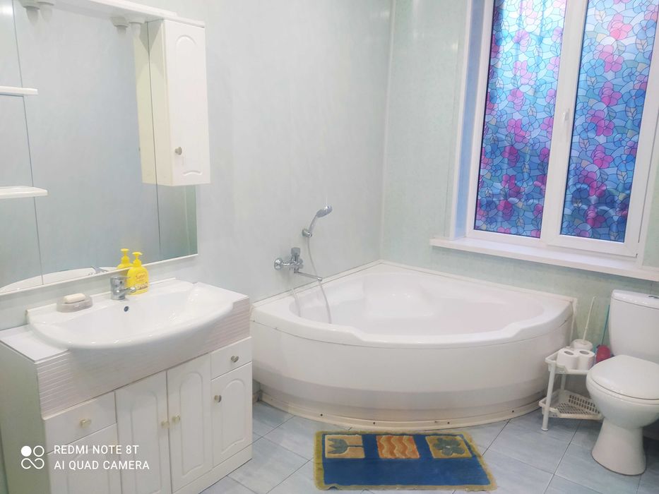 Аренда дома посуточно Дорогожичи до 50 чел, сп/мест 28, бассейн, баня