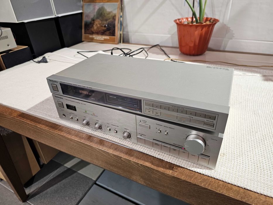 Підсилювач Technics SU-V4X + Technics ST-Z400