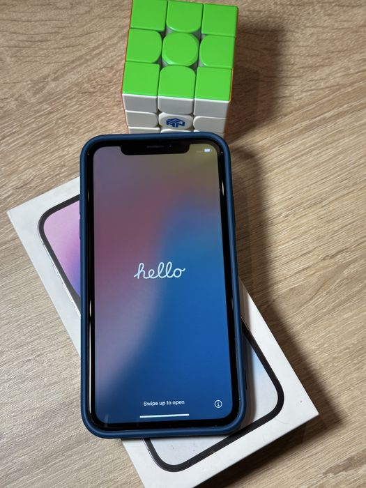 Продам iphone XR 64 Gb