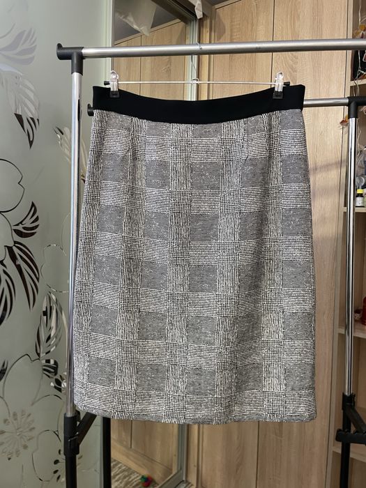 Класична спідниця люксового бренду marina rinaldi