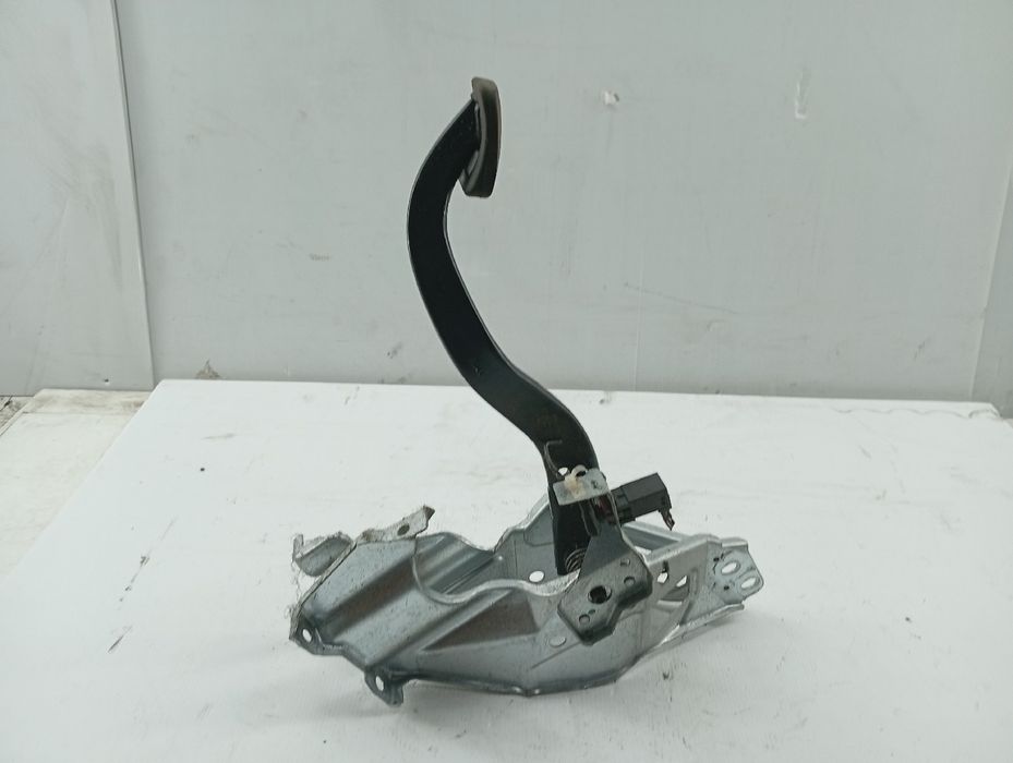 Pedal de travão - OPEL Astra H GTC (A04) | 05 - 10