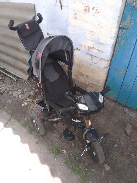 Триколісний велосипед із ручкою Best Trike 3390 - 39-211 Чорний, надувні колеса, фара з USB, пульт