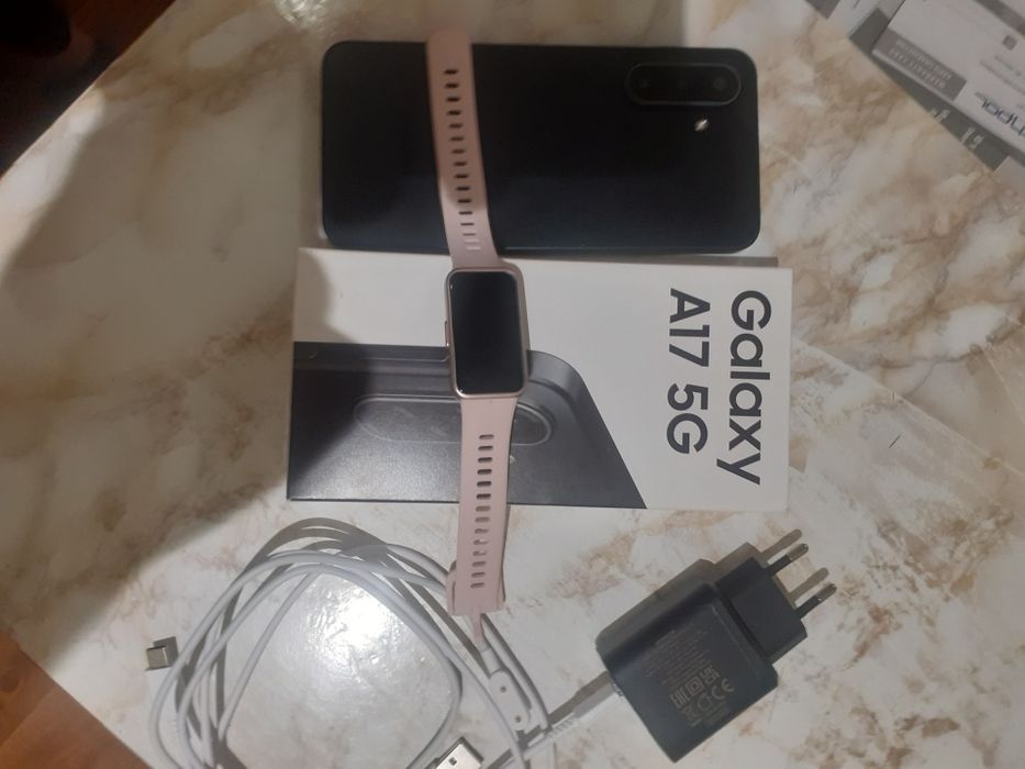 Smartfon.zegarek.huawj.