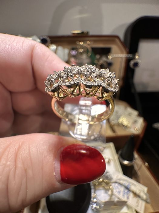 Продам кольца с бриллиантами