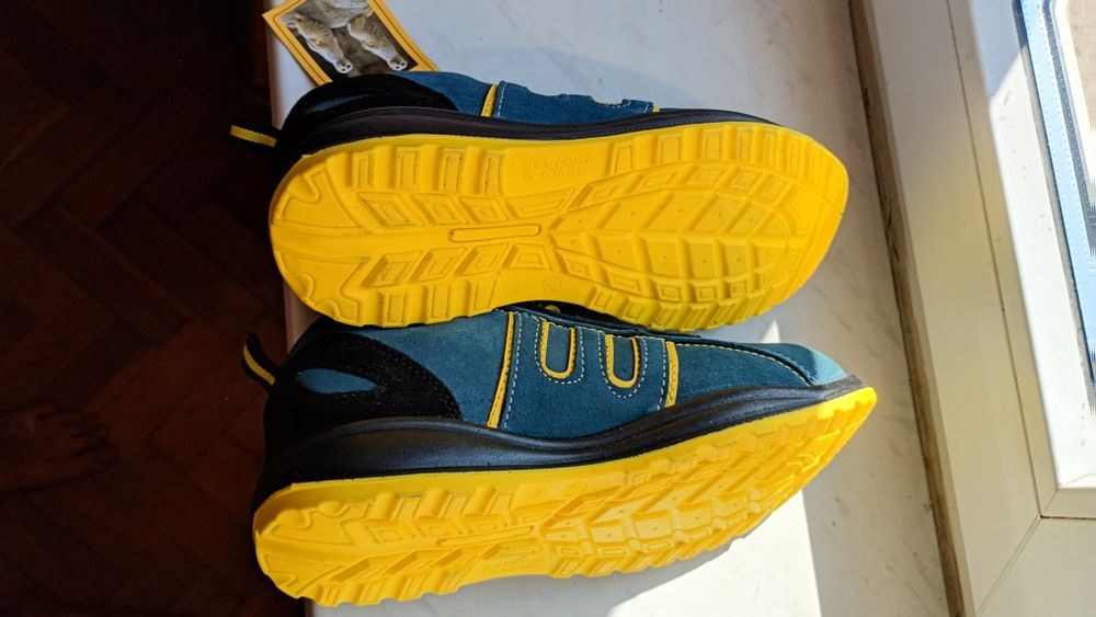 Sprzedam nowe buty ochronne