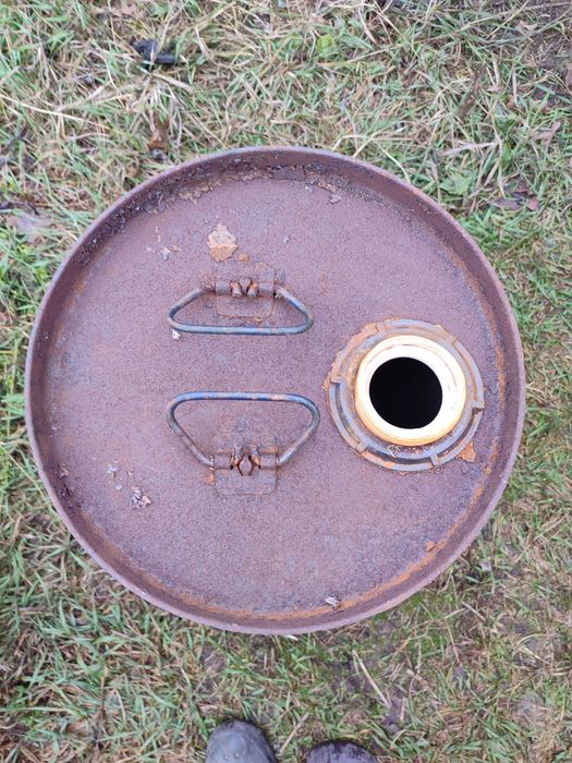 Пластиково-металева бочка 60 л