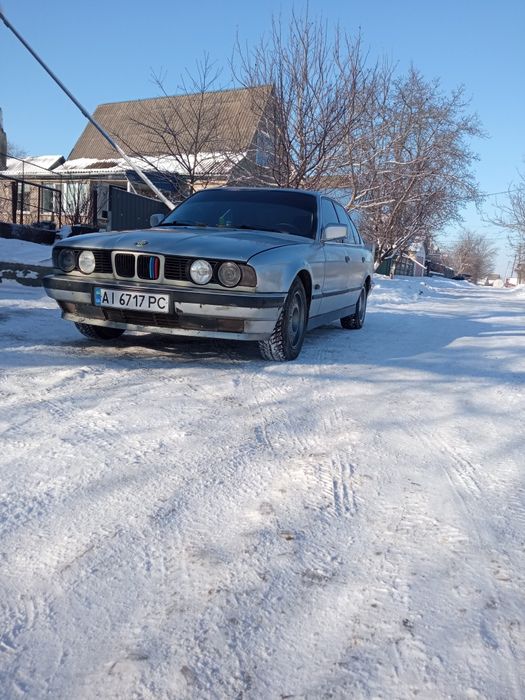 Продаю бмв є 34 2.8 газ бензин