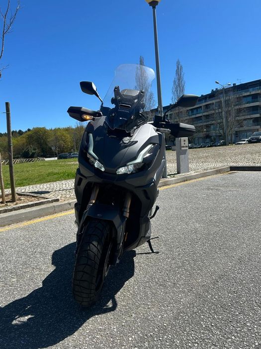 Honda ADV