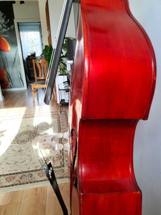 Kontrabas 3/4 Musima z filharmonii Lwowskiej.