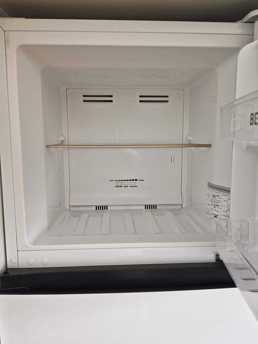 Frigorífico BECKEN 167.6 cm , ainda com factura e garantia