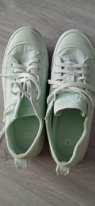 Miętowe oryginalne trampki UGG R 37