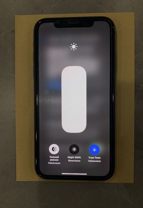 Продаю Iphone 11 коробка + чек