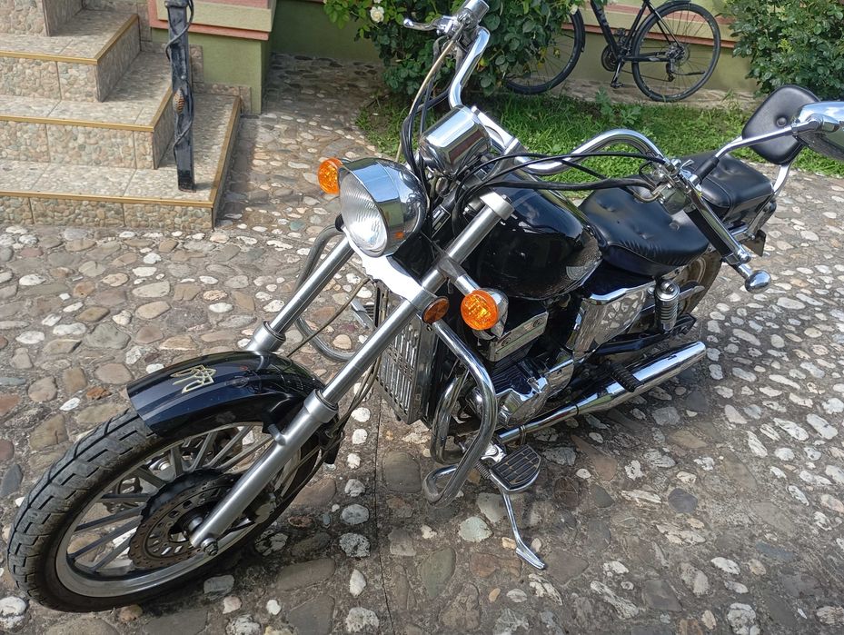Продається мото круїзер,Geon Invader 250