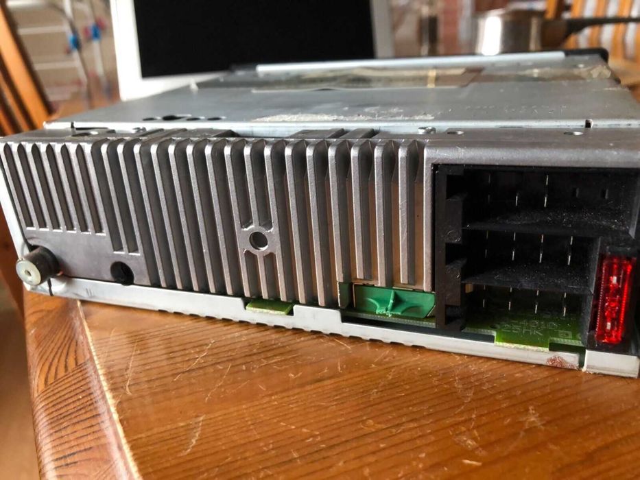 Autoradio Becker Audio 30 BE3317 Mercedes E w210 - Com Bluetooth !