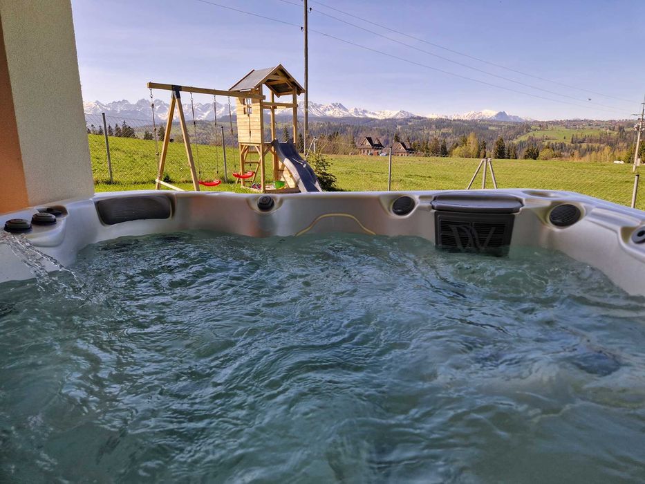 Domek z jacuzzi/widokiem/kominkiem/grillem/8 osobowy/Tatry BiałkaTatrz
