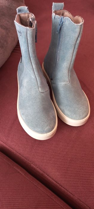 Детские весенние сапожки