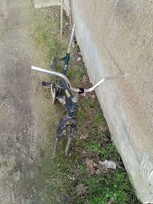 Rama rowerowa 26 cali amortyzator