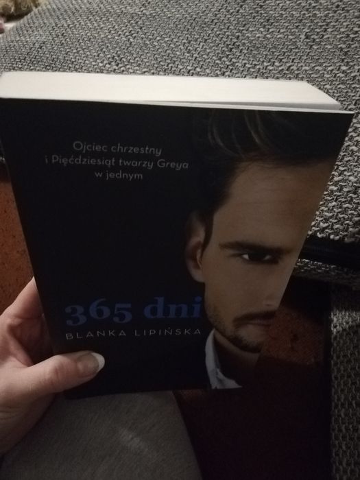 Książka 365 dni Blanki Lipińskiej