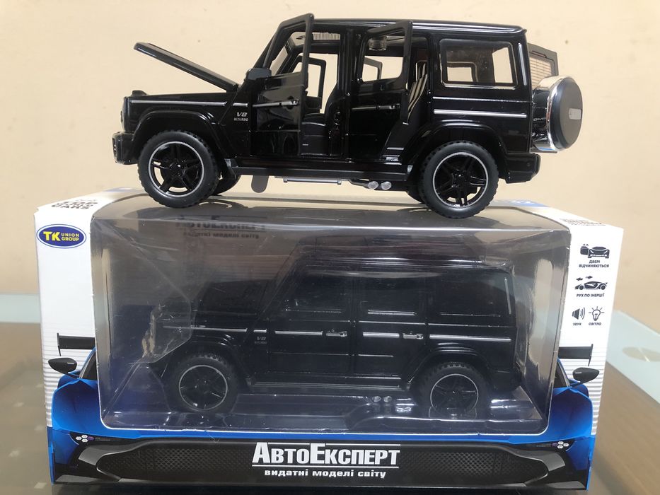 Металева модель Мерседес-Бенц  Mercedes-Benz Гелендваген Гелік 1:32