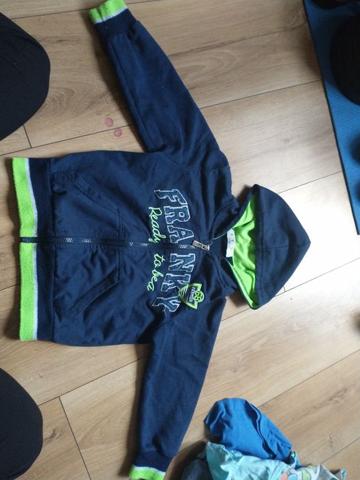 Rozpinana bluza dla chłopca rozm 104