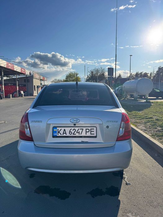 Hyundai Accent 2007 VIN Y6LCM41AP8L002698 фото оголошення 2 з 13