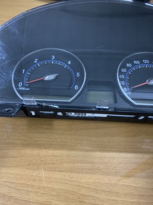 Панель приборів Kia Madgentis дизель