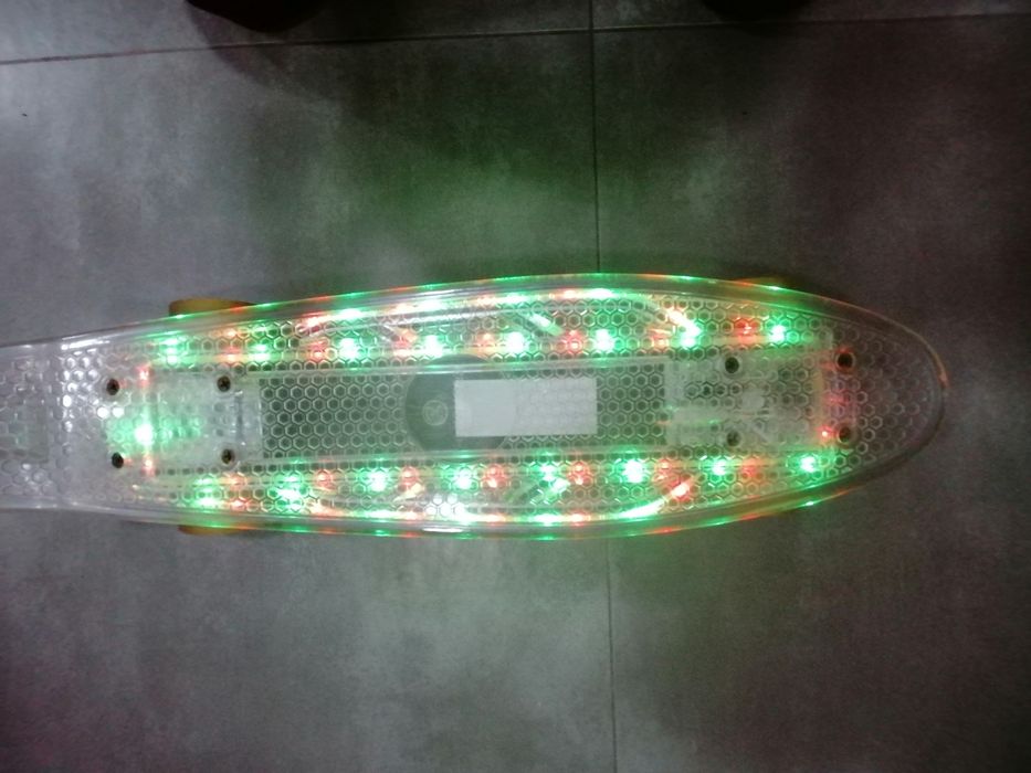 Skate com  ledes