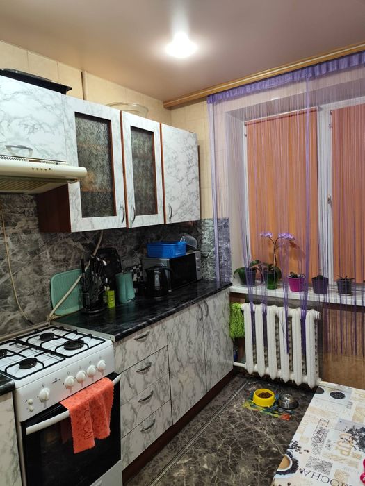 Продаж 2-х кімнатну квартиру