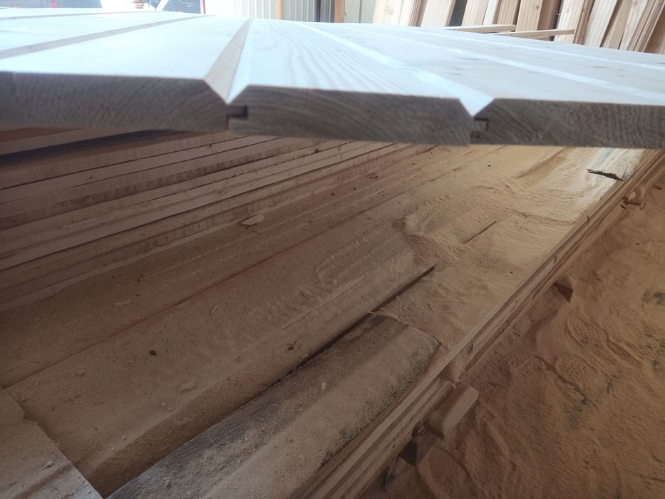 Boazeria szeroka szalówka 27 cm krycia!!!