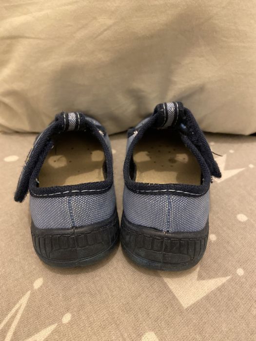 Kapcie chłopięce roz. 24