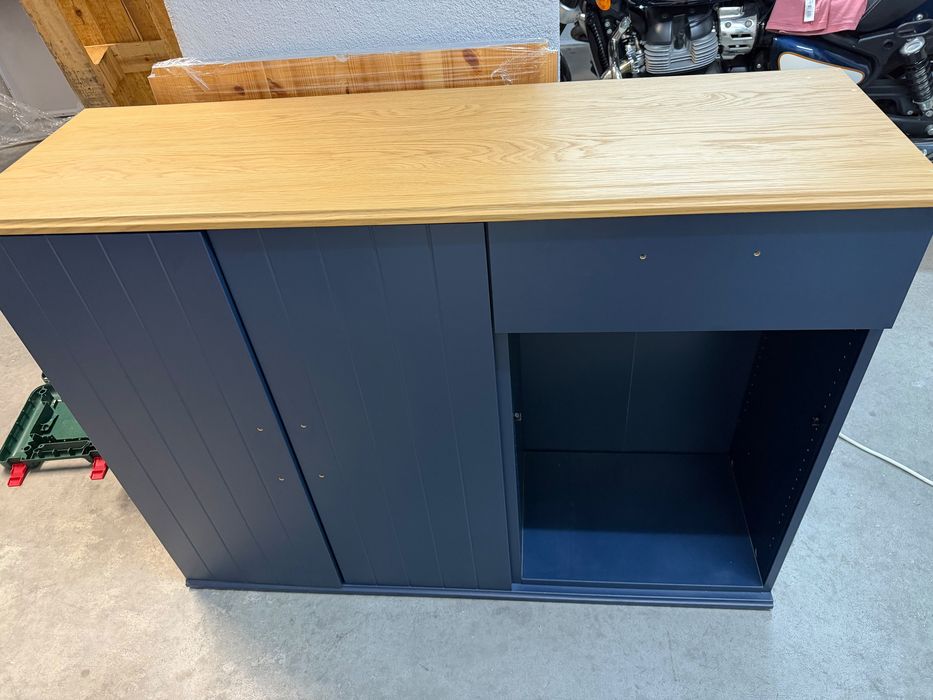 Ikea SKRUVBY aparador azul 120x38x90 cm