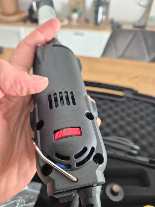 Rebarbadora de detalhe 350W - Máquina compacta para precisão