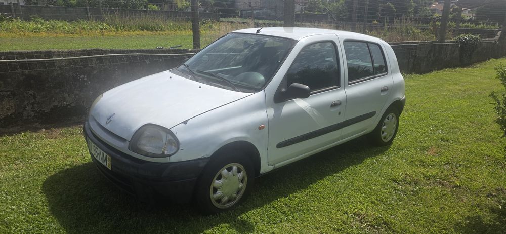 Renault clio 1.2 LER DESCRIÇÃO