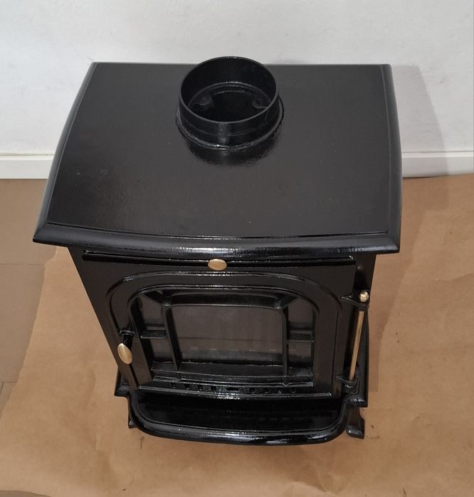 Salamandra a Lenha de Ferro Fundido em Excelente Estado