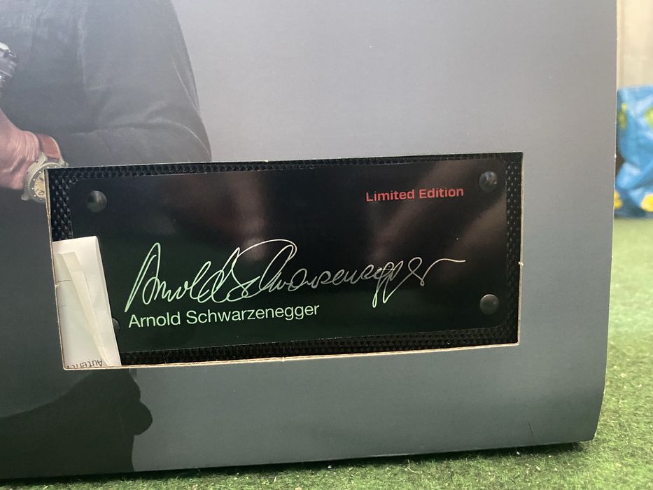 Aparafusadora  Parkside Performance - Ediçao limitada com assinatura de Armold Schwarzenegger