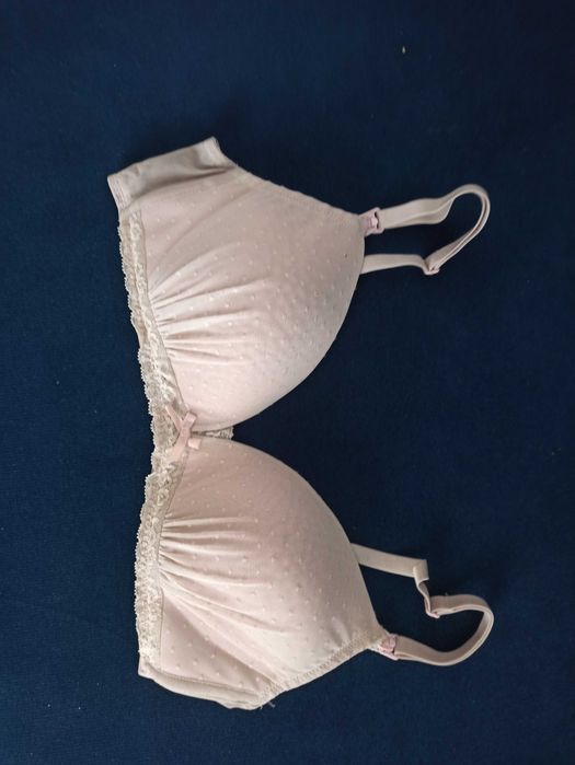 Biustonosz do karmienia 80/36 B