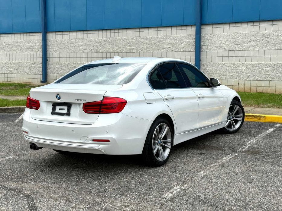 2017 BMW 3 Series 330i: 5 200 $ - BMW Чернівці на Olx